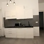 Colly\'S House